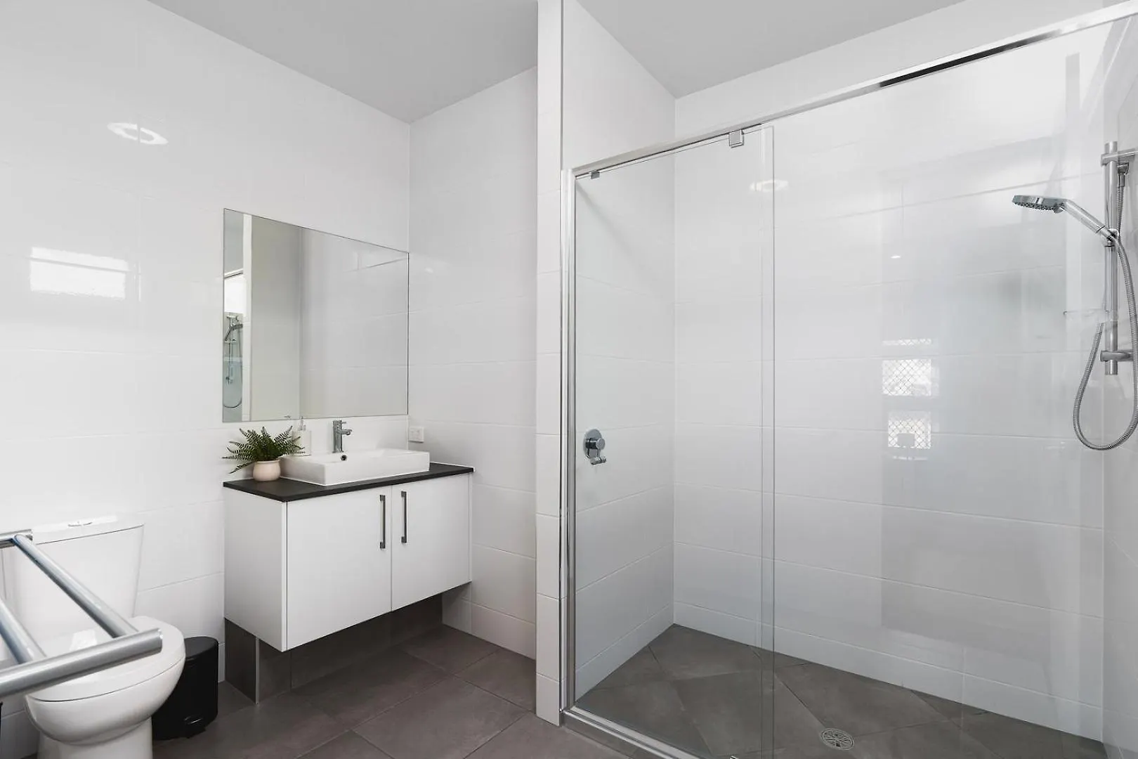 Holiday home Brisbane Family House With Ensuite&Centralised A/C Doolandella